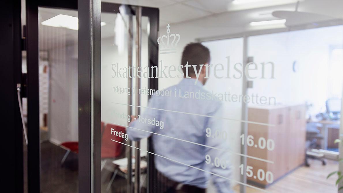 Indgangsdør hos Skatteankestyrelsen